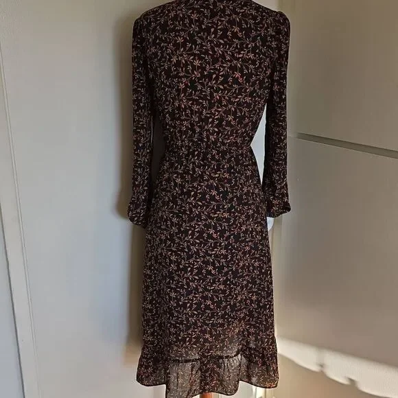 Old Navy black/gold/red faux wrap dress, nwt, s - Picture 7 of 9